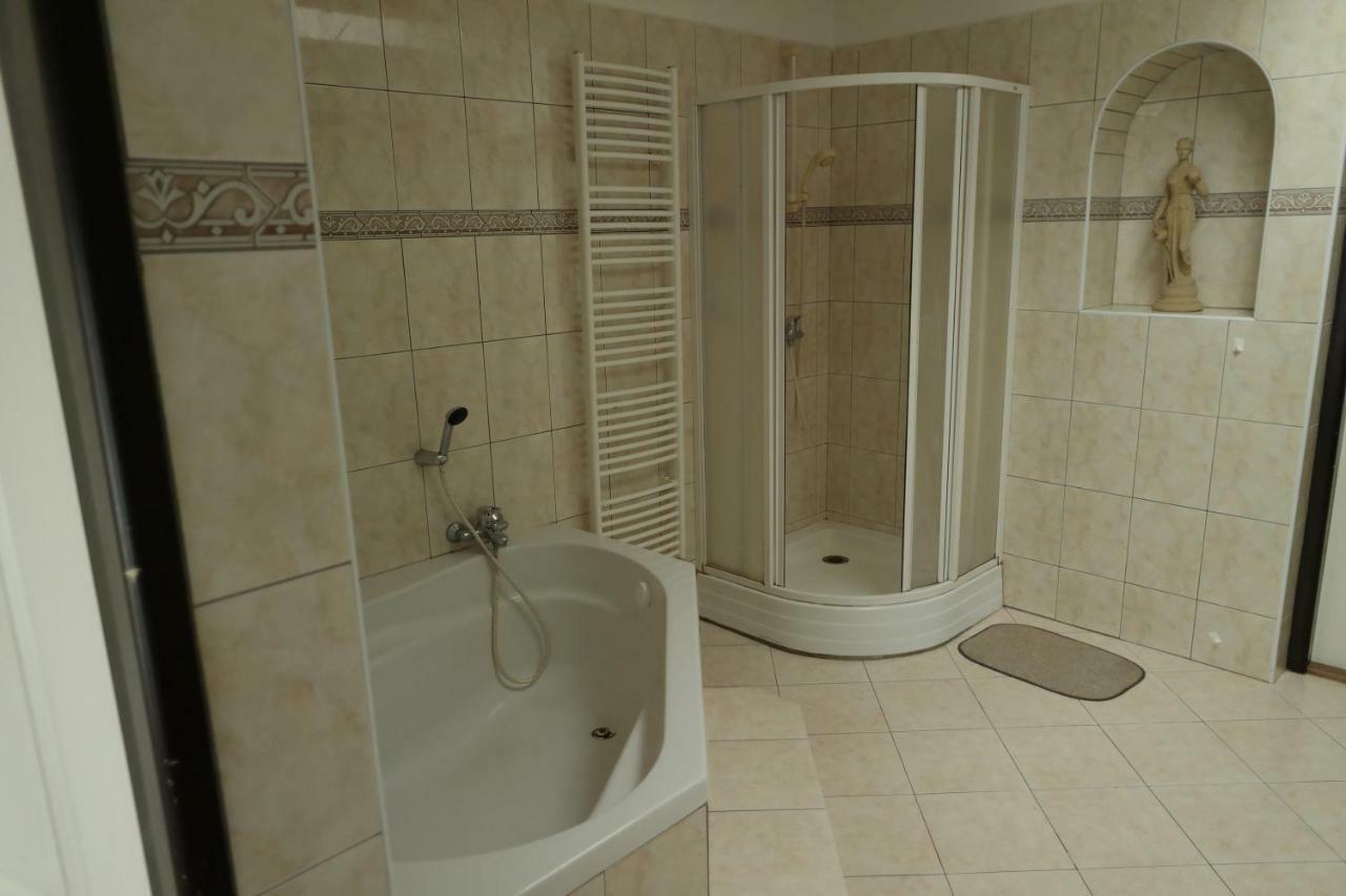 Roprachtice Apartmany Sedek מראה חיצוני תמונה